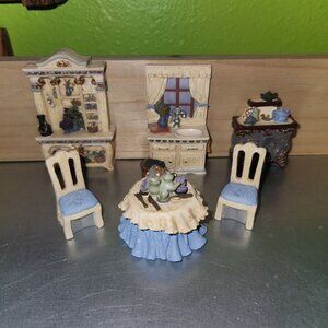 Avon Victorian Memories Dollhouse Kitchen Furniture Set with Table Chairs
